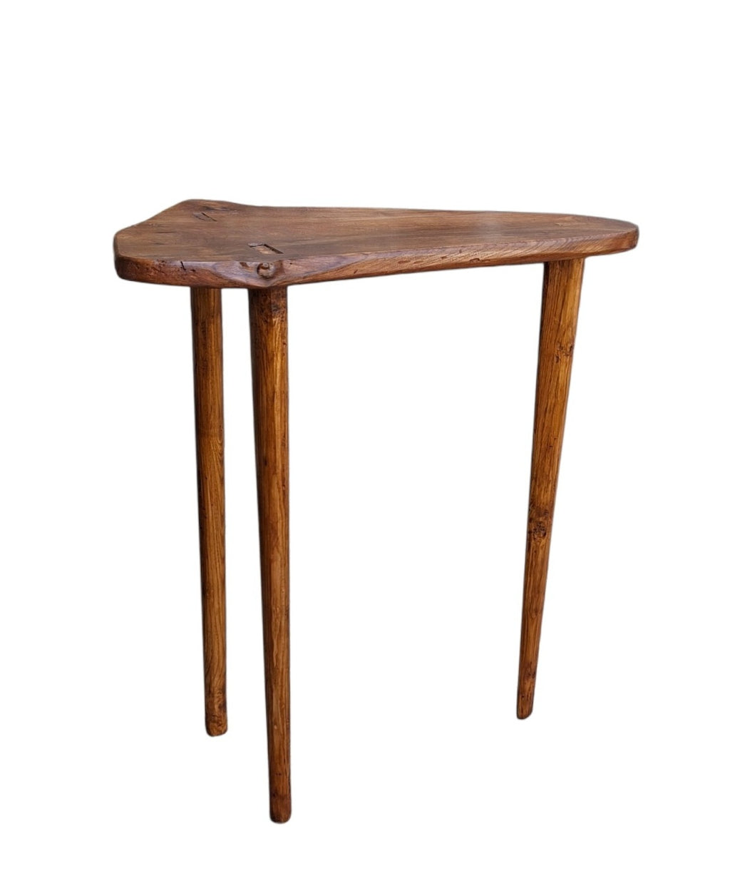 Petite table en orme pieds en frêne,bois massif,pièce unique et décorative.