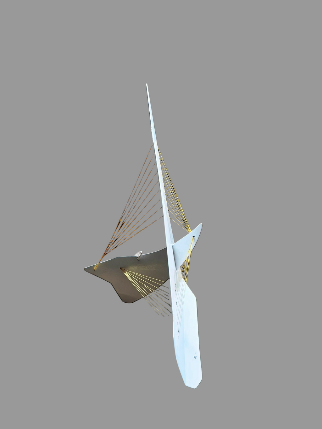 Sculpture en métal et fil de coton