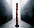 Sculpture contemporaine en chêne