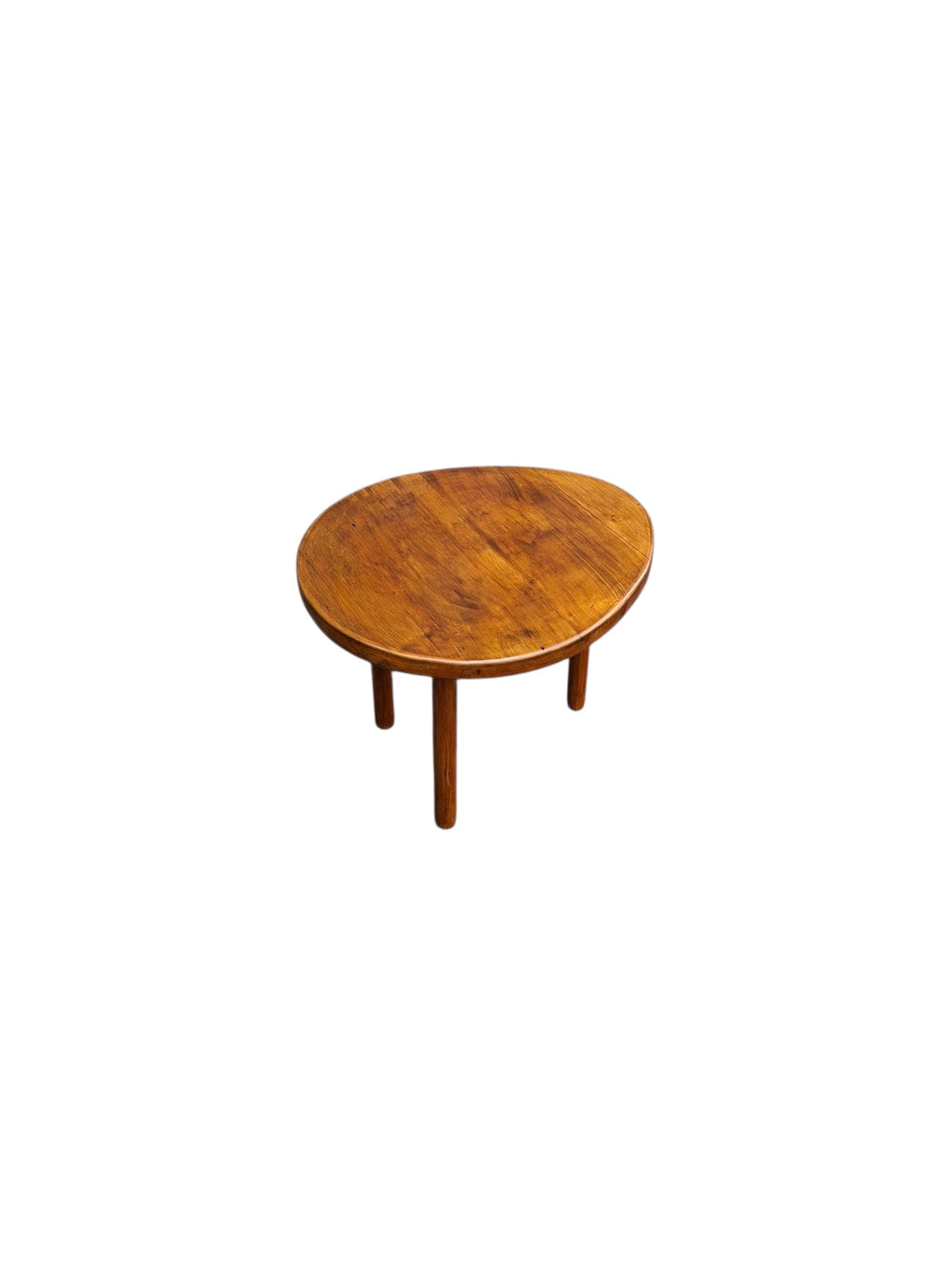 Petite table en merisier massif – Forme libre . tripode
